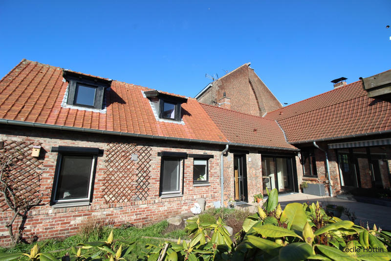 Maison ancienne - 167 m² - 6 pièces