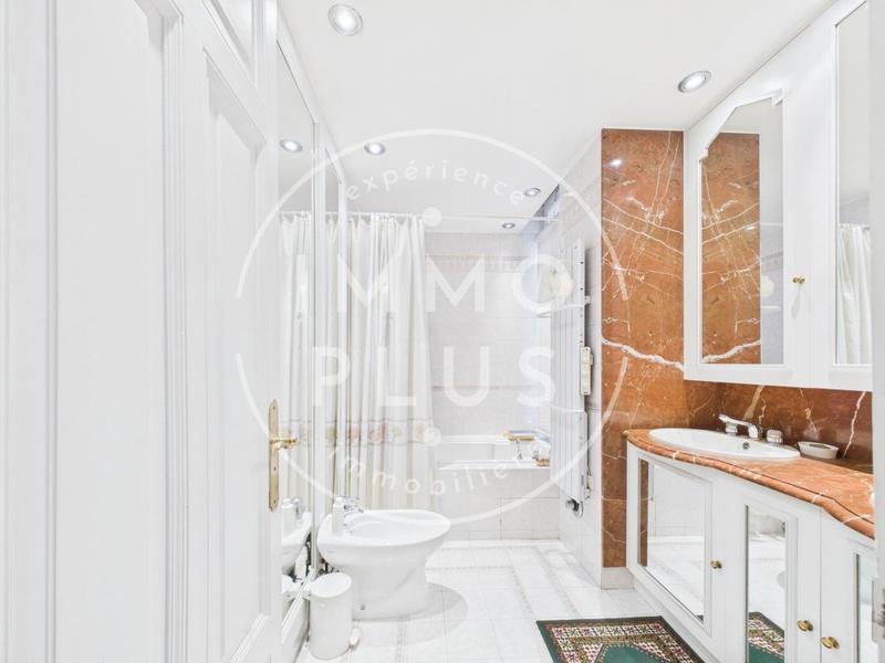 Appartement - 86 m² - 3 pièces