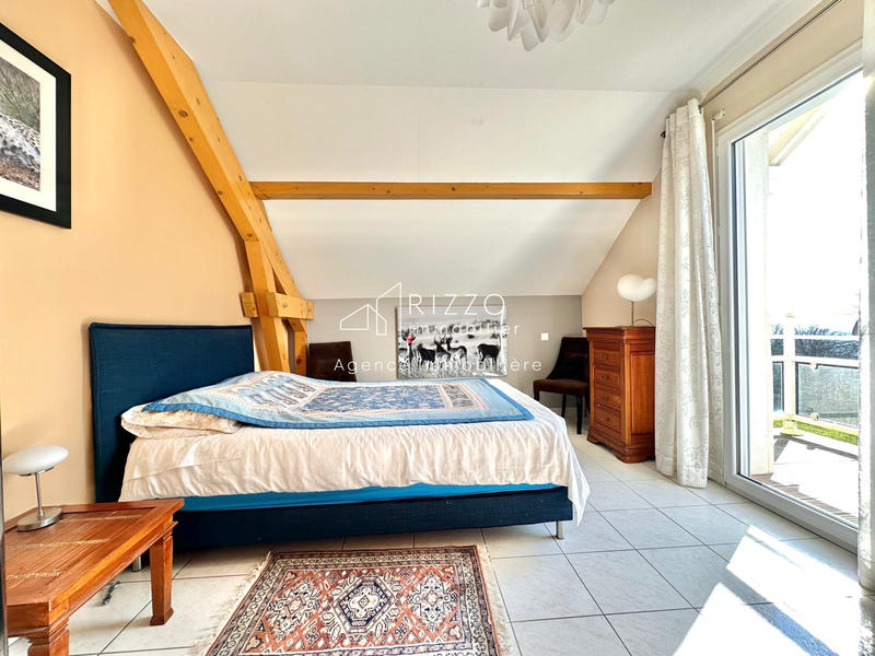 Maison - 110 m² - 4 pièces