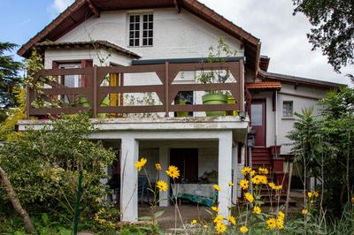 Maison - 98 m² - 4 pièces