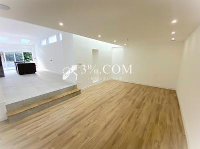 Duplex - 160 m² - 5 pièces