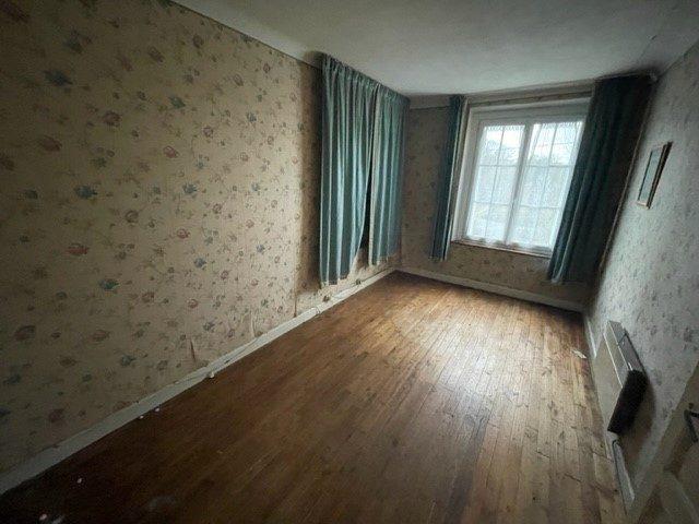 Maison - 140 m² - 7 pièces