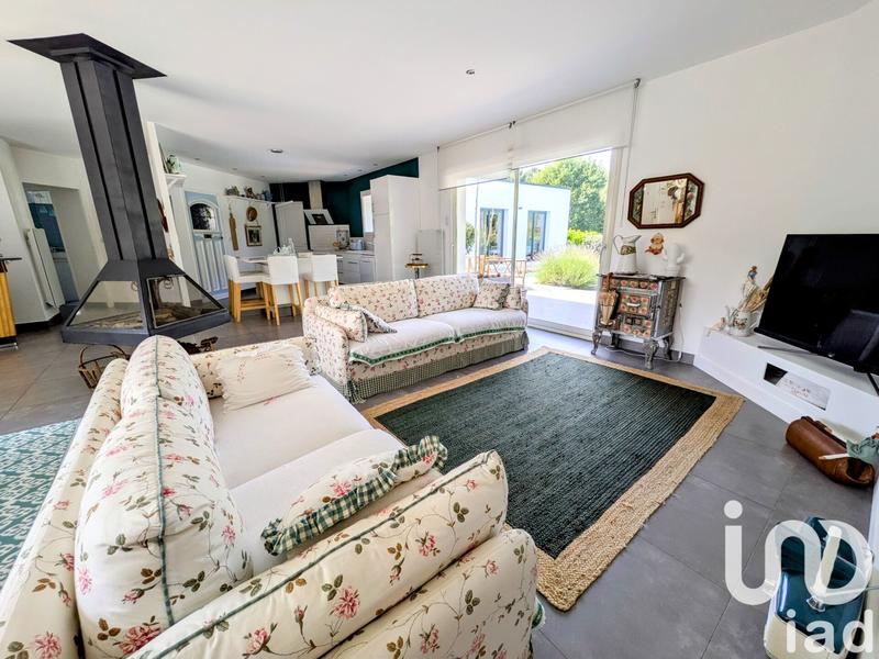 Maison - 162 m² - 5 pièces