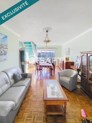 Maison - 92 m² - 6 pièces