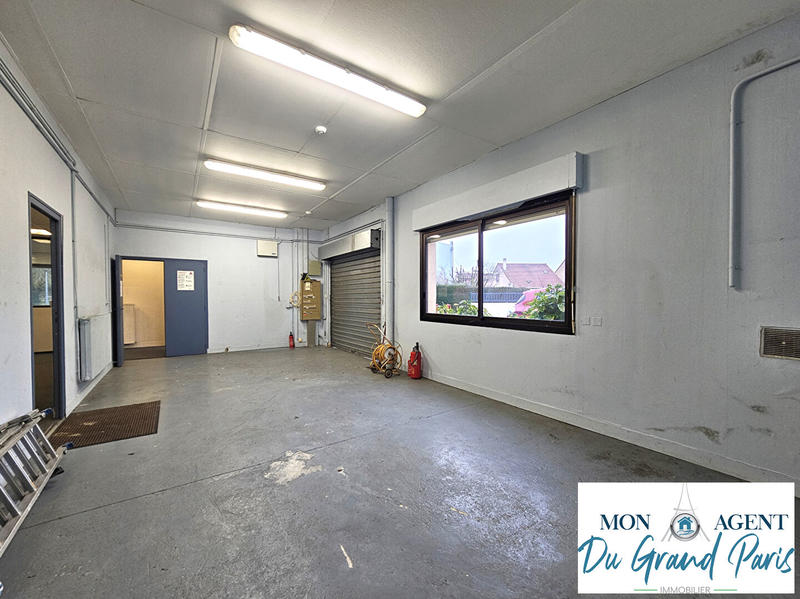 Bureau - 186 m² - 8 pièces