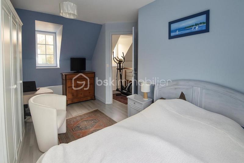 Propriété - 140 m² - 7 pièces