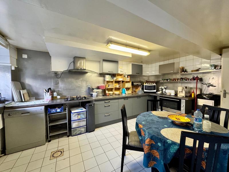 Maison - 140 m² - 5 pièces