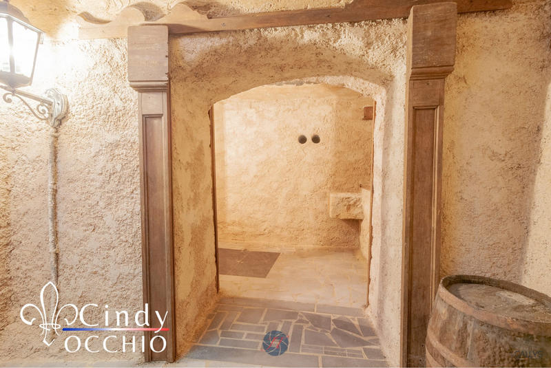 Maison ancienne - 156 m² - 7 pièces