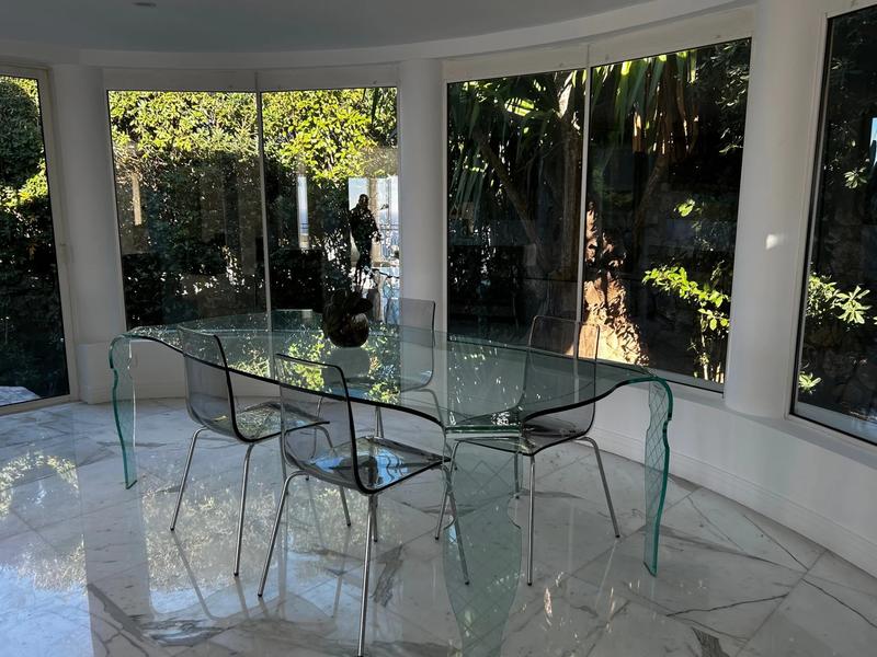 Villa - 325 m² - 6 pièces