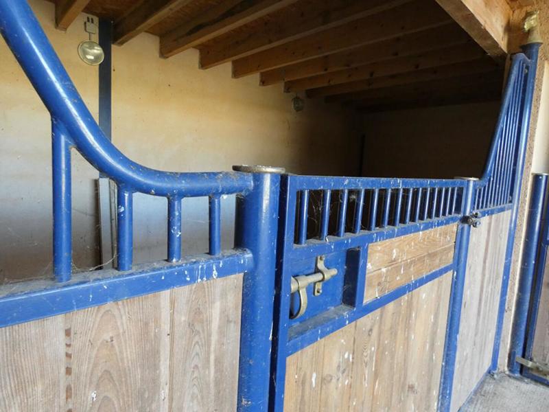 Maison - 220 m² - 8 pièces