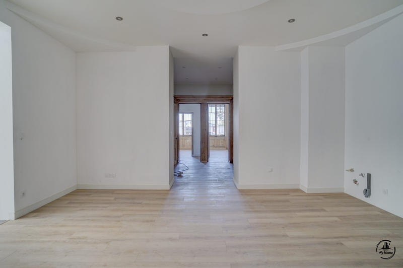 Appartement - 120 m² - 3 pièces