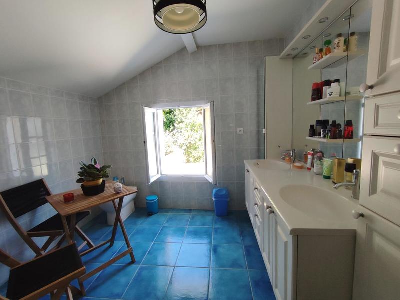 Maison - 165 m² - 6 pièces