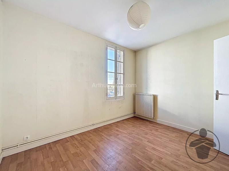 Immeuble - 162 m² - 8 pièces