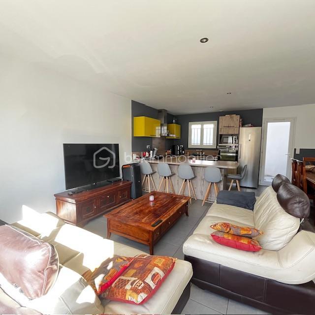 Maison - 85 m² - 4 pièces