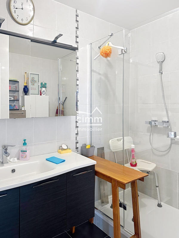 Appartement - 65 m² - 3 pièces