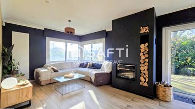 Maison - 155 m² - 5 pièces