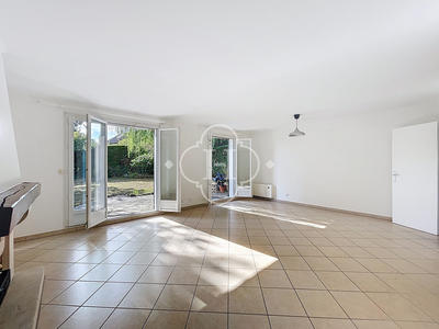 Maison - 195 m² - 7 pièces