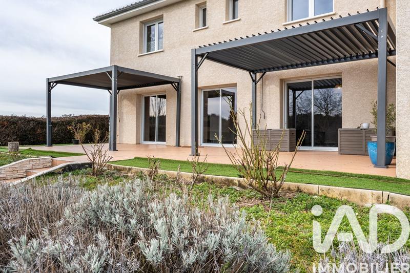 Maison - 150 m² - 5 pièces