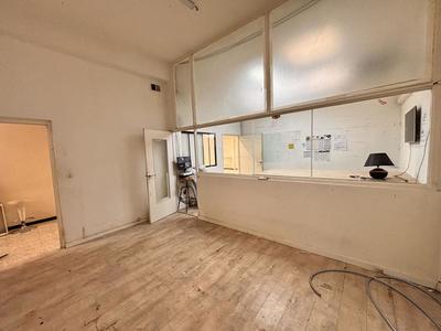 Local commercial - 223 m²