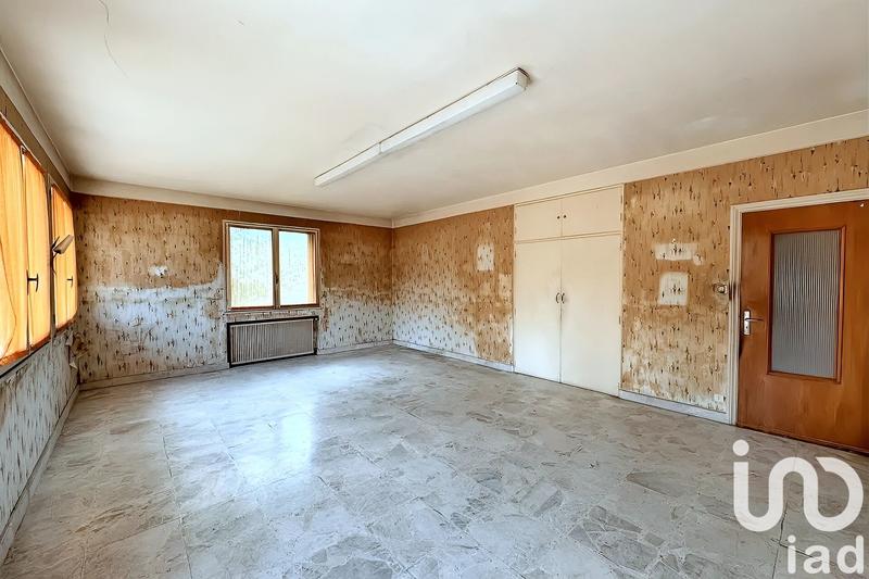 Maison - 210 m² - 9 pièces