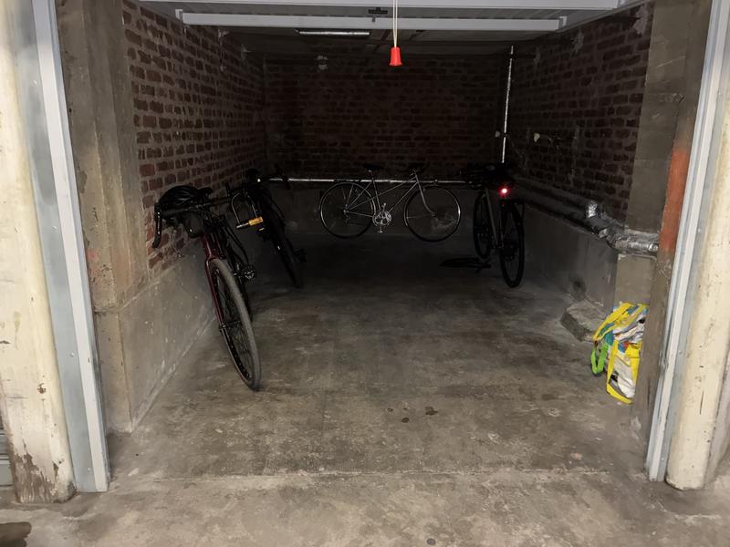 Parking / Garage - 14 m²