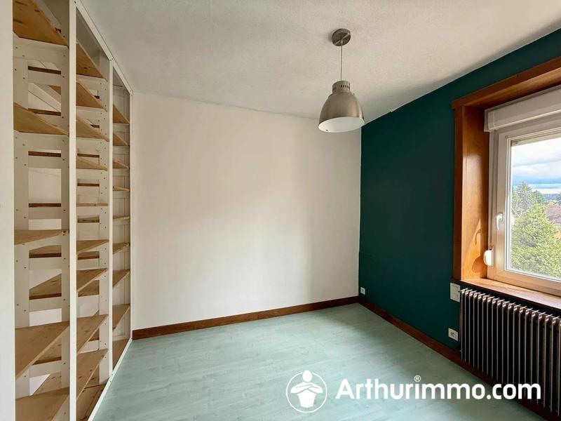 Appartement - 104 m² - 4 pièces