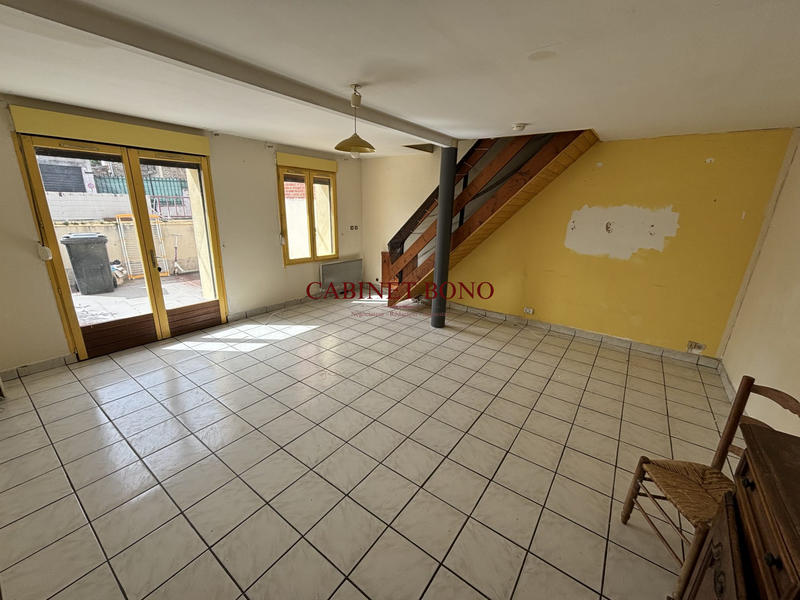 Maison ancienne - 242 m² - 10 pièces