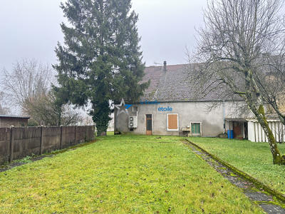 Maison - 90 m² - 5 pièces