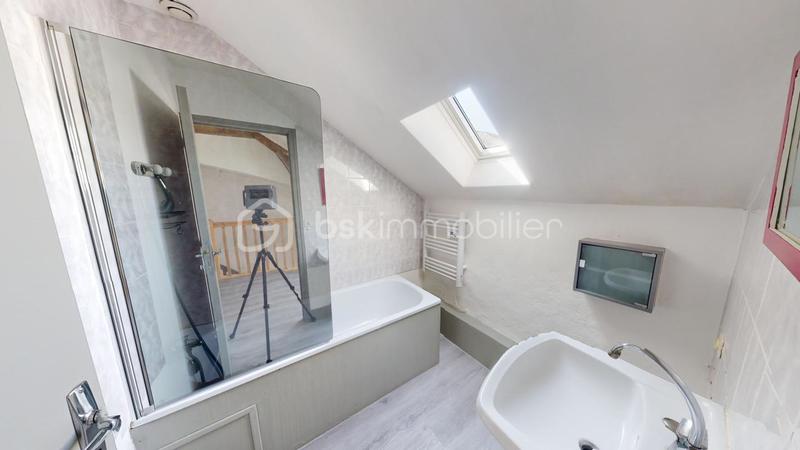 Maison de bourg - 70 m² - 3 pièces