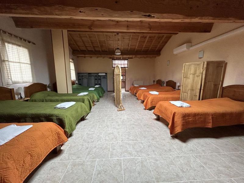 Propriété - 1 721 m² - 30 pièces