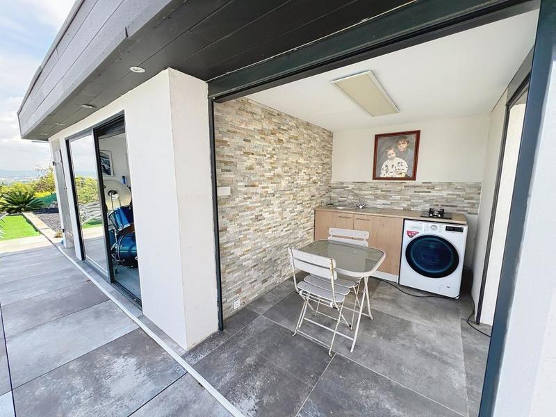 Villa - 158 m² - 5 pièces