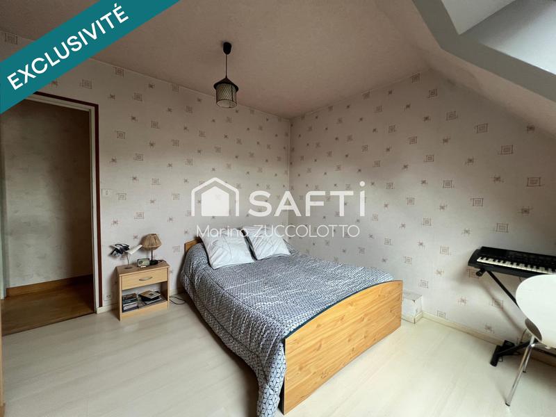 Maison - 122 m² - 7 pièces