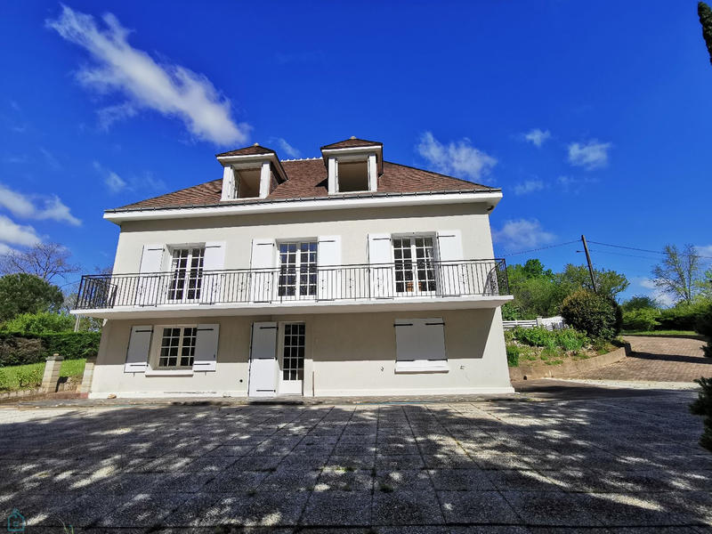 Maison - 155 m² - 5 pièces
