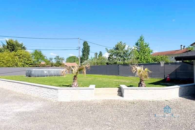 Maison traditionnelle - 147 m² - 5 pièces