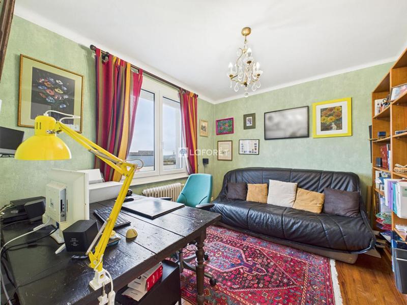 Demeure - 120 m² - 6 pièces