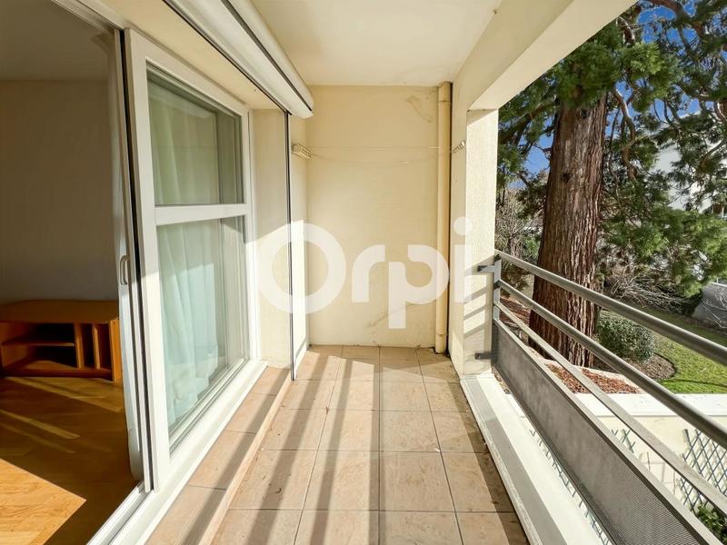 Appartement - 92 m² - 4 pièces