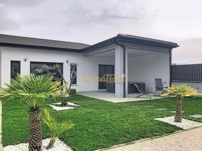 Maison - 119 m² - 4 pièces