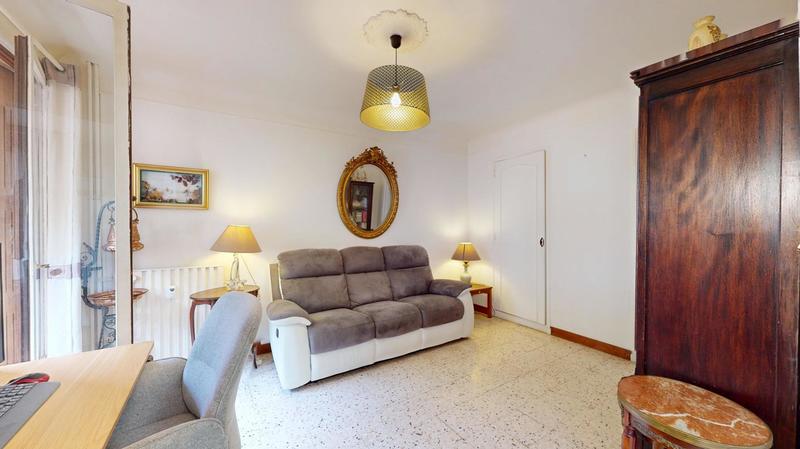 Appartement - 80 m² - 4 pièces