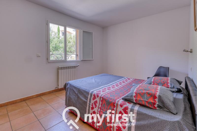 Villa - 178 m² - 6 pièces