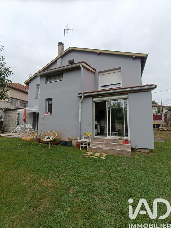 Maison - 142 m² - 5 pièces