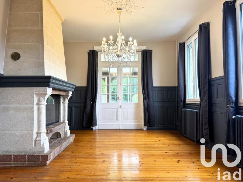 Maison - 202 m² - 6 pièces