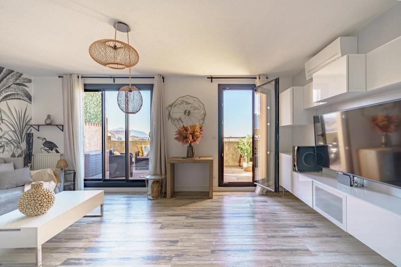 Duplex - 99 m² - 4 pièces