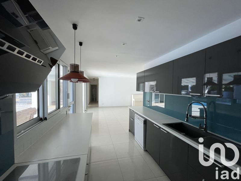 Maison - 180 m² - 6 pièces