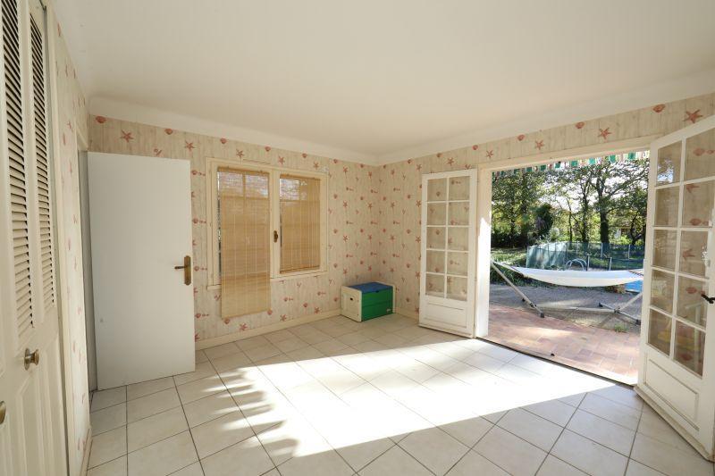 Maison - 203 m² - 7 pièces