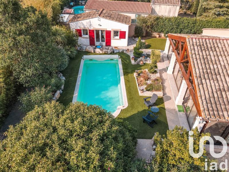 Maison - 215 m² - 8 pièces