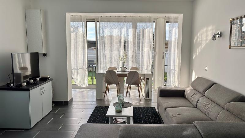 Maison - 105 m² - 6 pièces