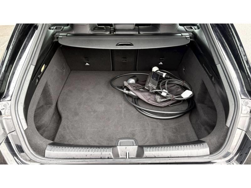 Mercedes Cla Shooting Brake 250 e 8g-Dct Amg Line