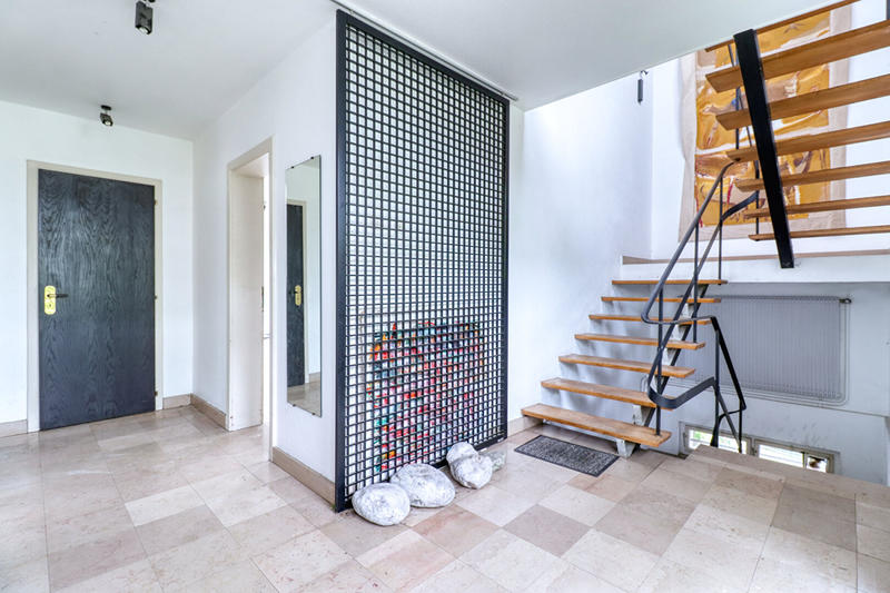 Maison - 256 m² - 9 pièces