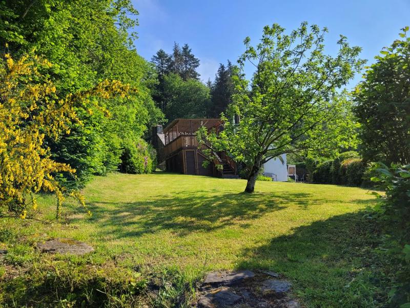 Propriété - 112 m² - 6 pièces