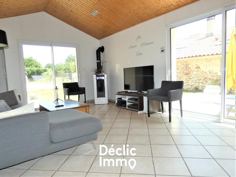 Maison - 140 m² - 8 pièces